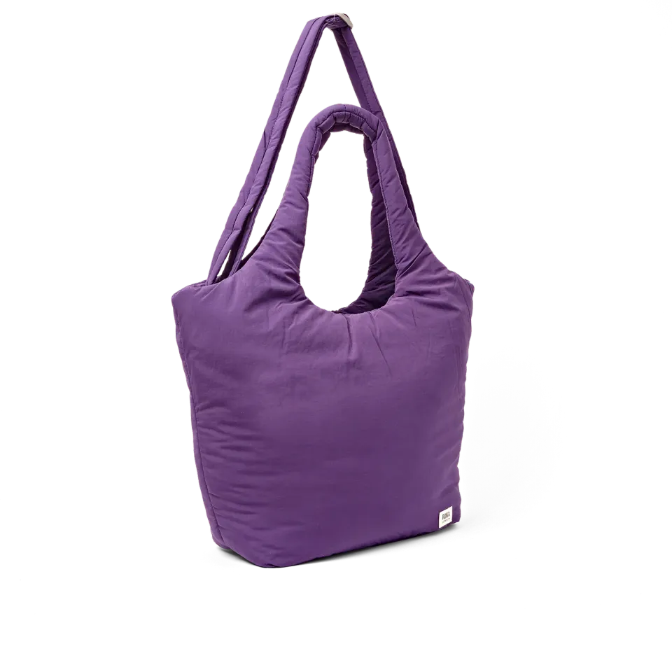 Roka London Oxford skuldertaske Medium gothic grape polstret