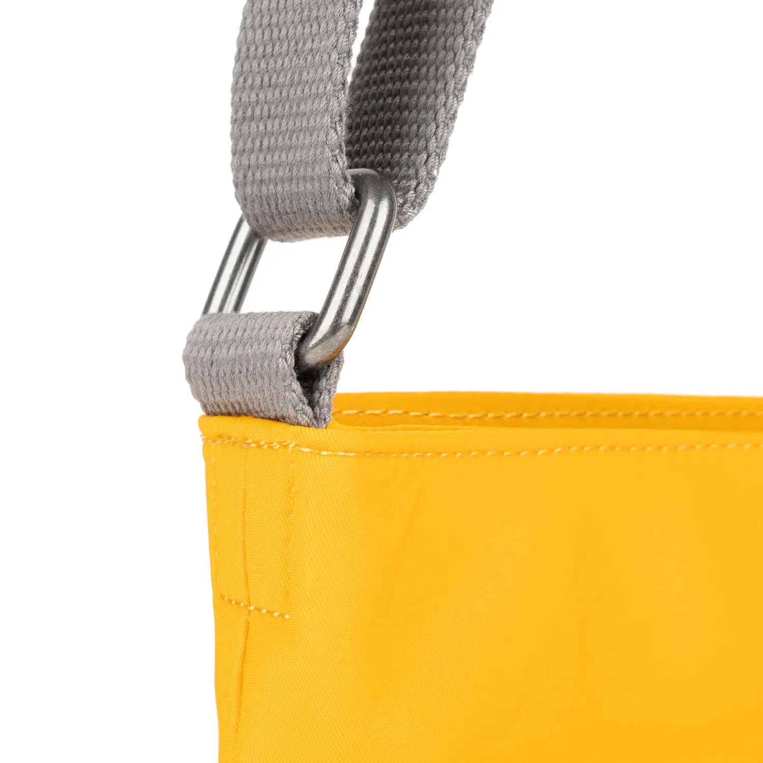 Roka London Kennington crossbody taske saffron medium