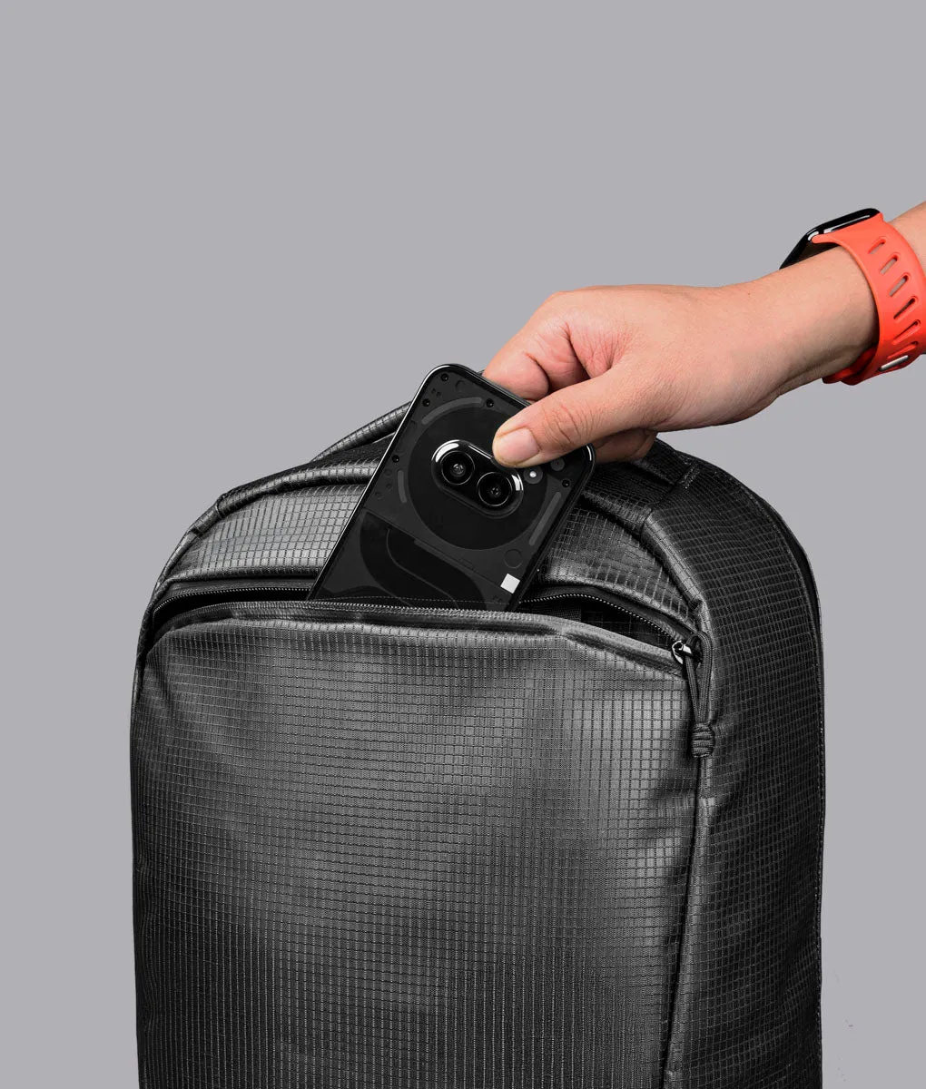 Alpaka Momentum Backpack rygsæk sort 16 tommer