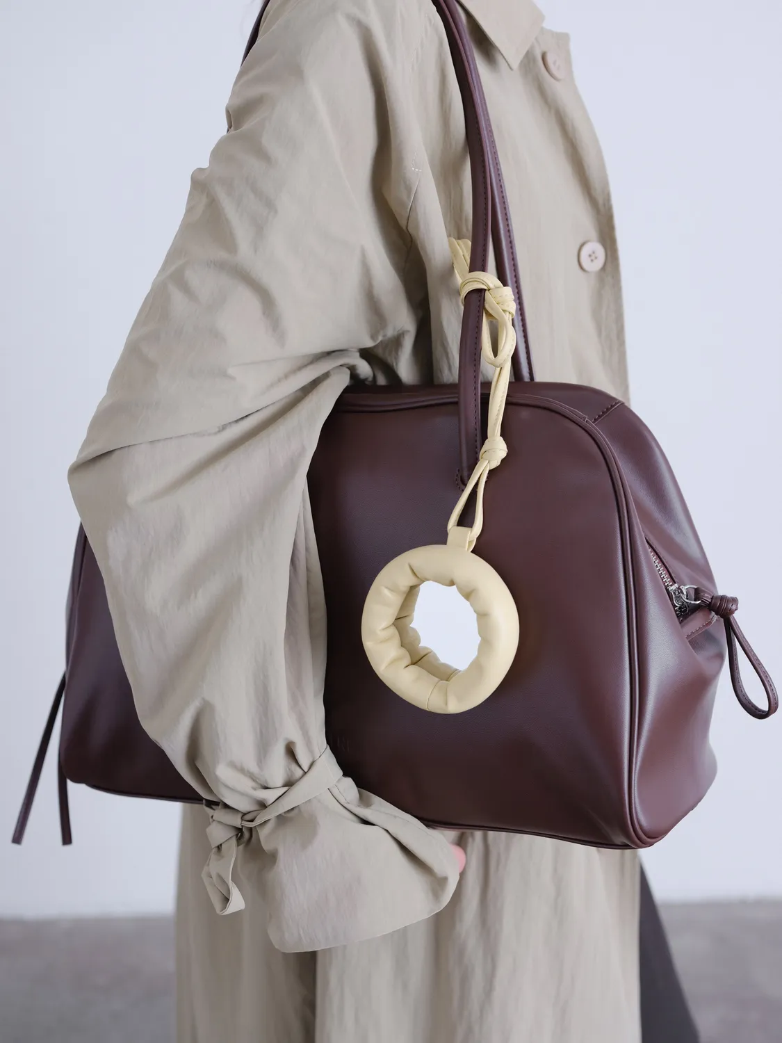 Ölend Padded Mirror Charm kirsebærrød vegansk læder