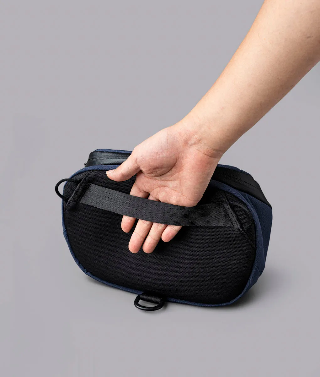 Alpaka Vertex Pouch Mini 2L pouch blå Axoflux organiseret