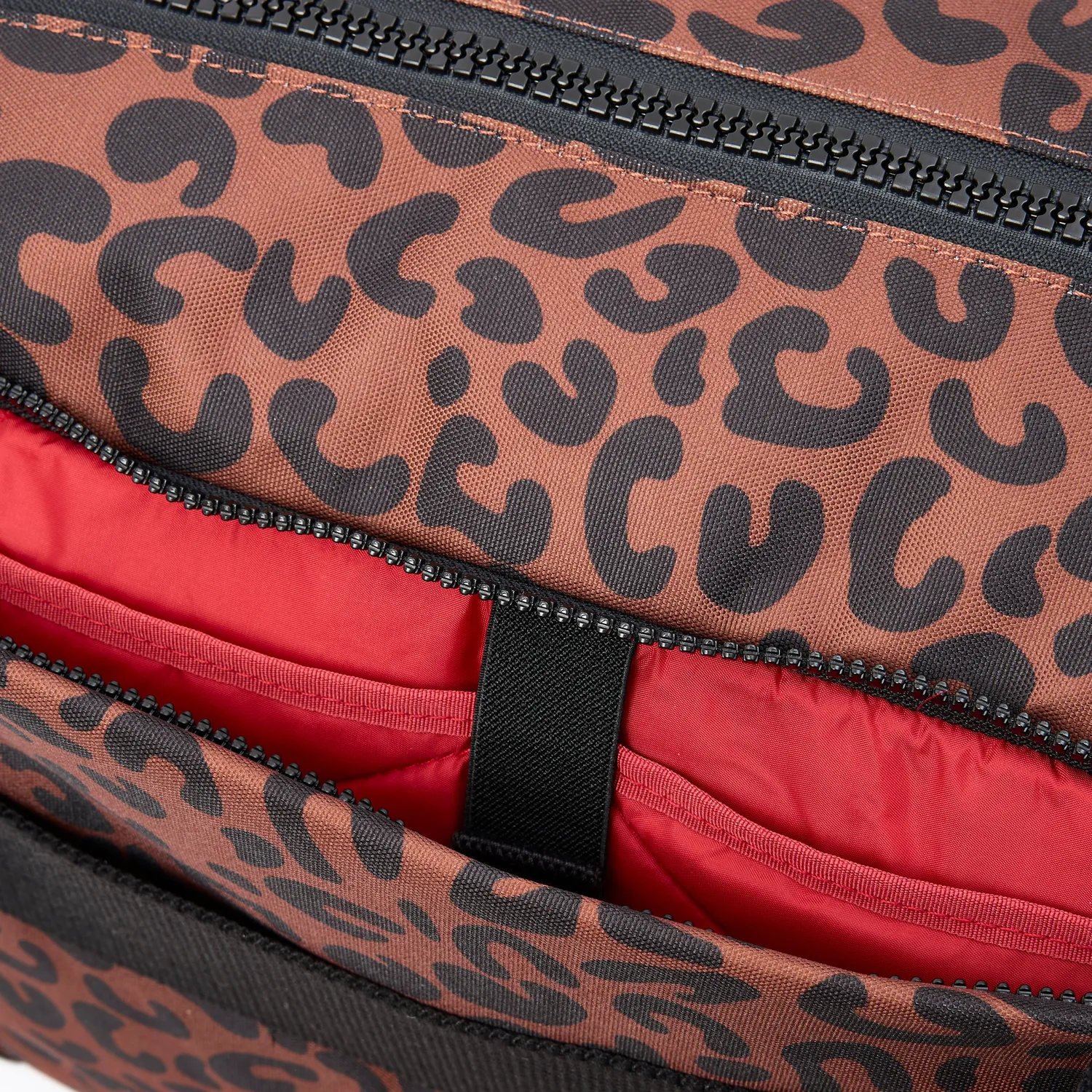 Roka Gatwick Carry-On duffeltaske Medium rød leopard
