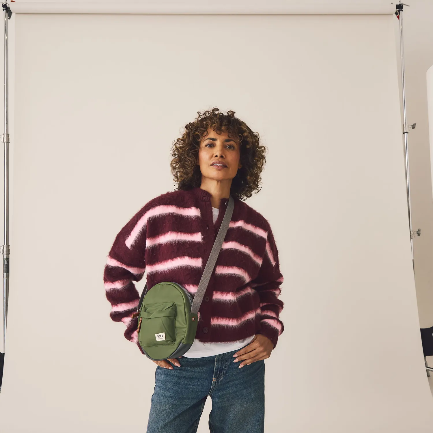 Roka London Paddington Small crossbody taske graphite 4,1 liter