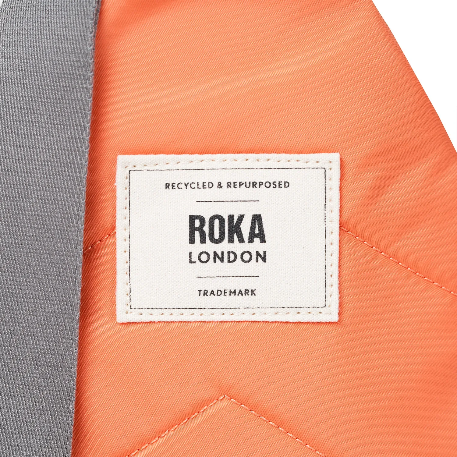 Roka London Willesden Large sling firecracker 5 liter