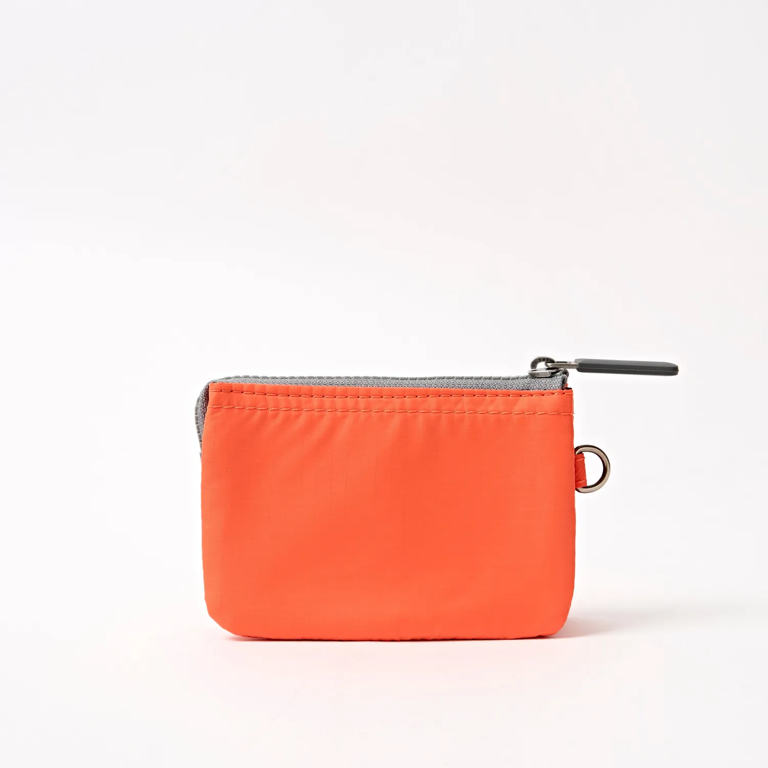 Roka London Carnaby Tangerine pung Small 0,2 liter nylon