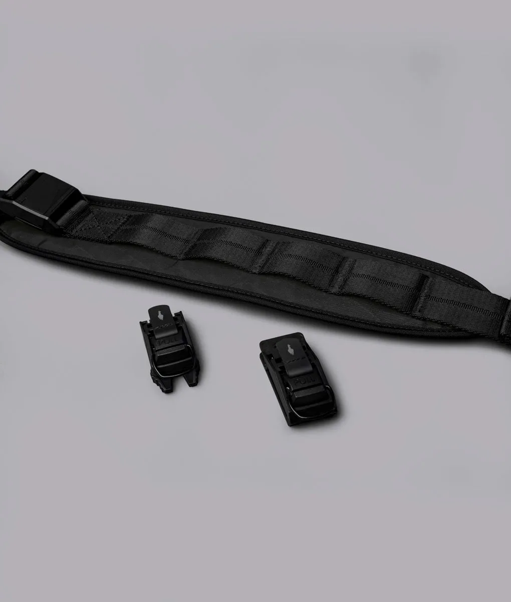 Alpaka Padded Shoulder Strap bred bærerem sort