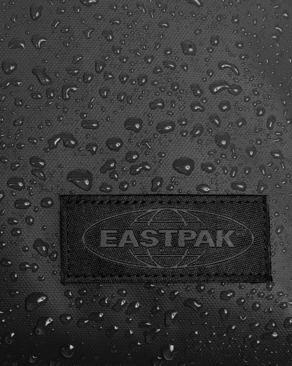 Eastpak Crew Single pung small Tarp Black