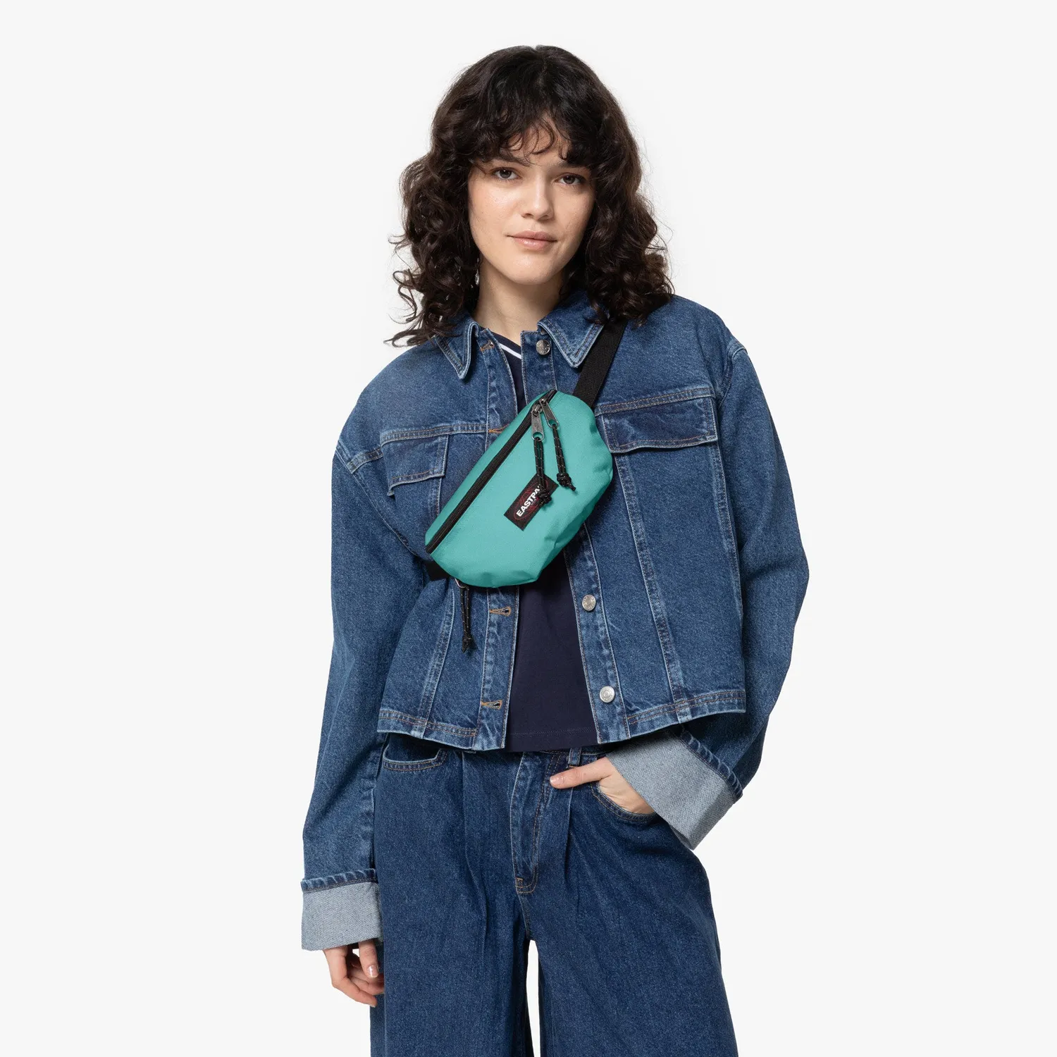Eastpak Springer bæltetaske Stream Blue Small vandafvisende