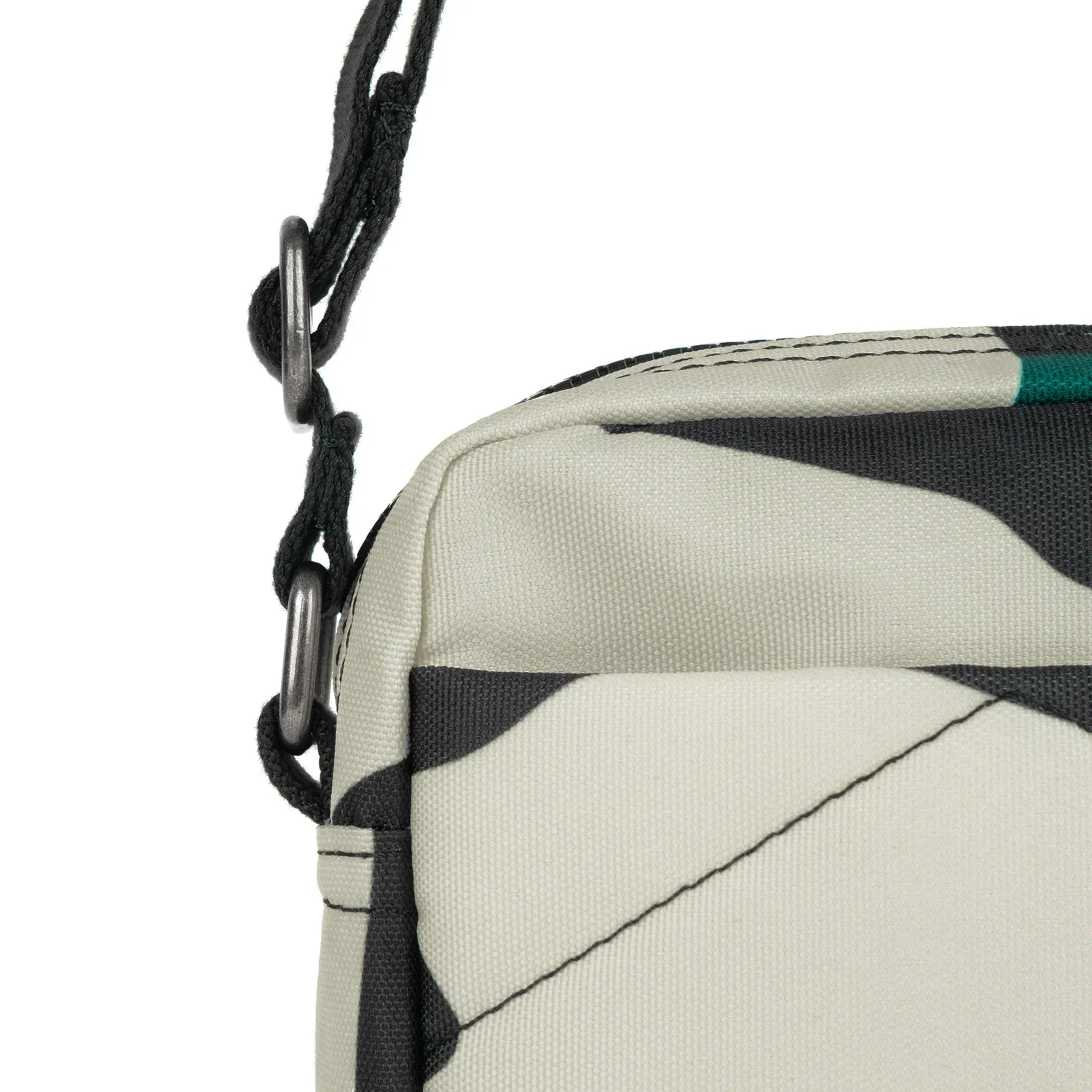 Roka London Bond Pocket crossbody taske Small camo rosa