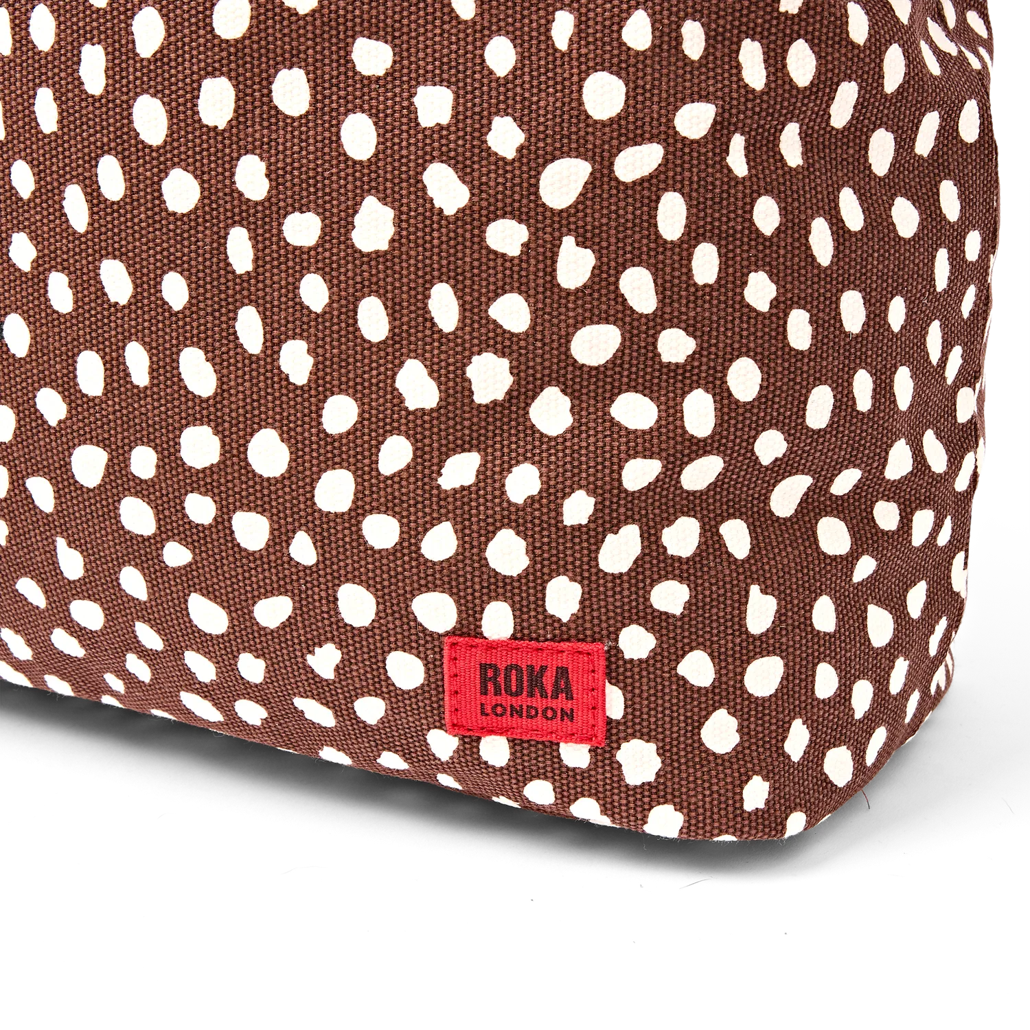 Roka London Hoxton skuldertaske Large brun 15,3 liter