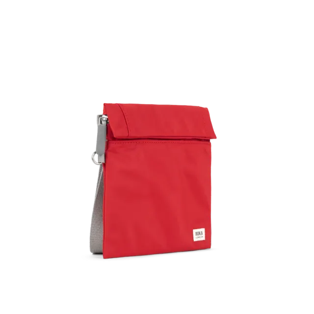 Roka London Stratford skuldertaske Small cranberry 0,5 liter