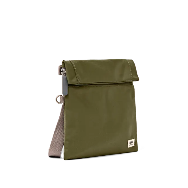 Roka London Stratford crossbody taske Chive S vandafvisende