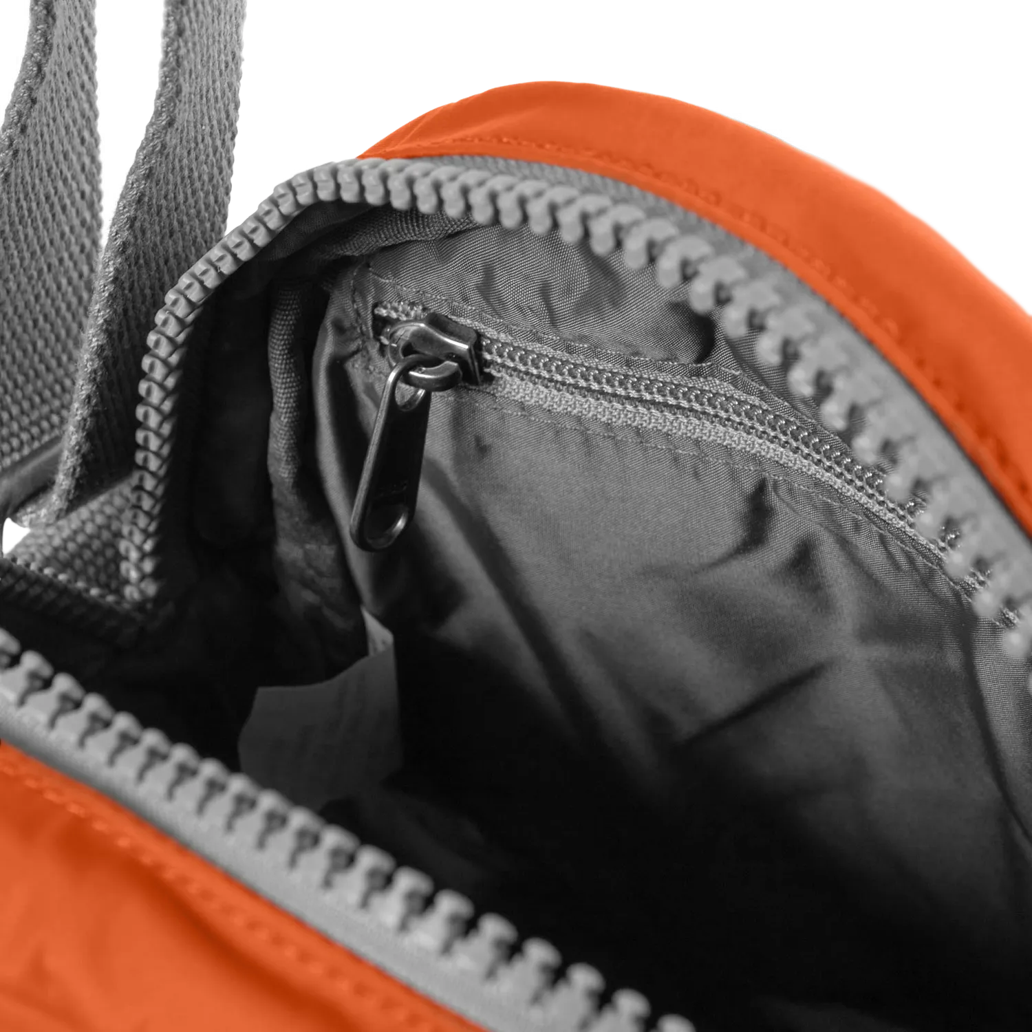 Roka Paddington crossbody taske Small burnt orange
