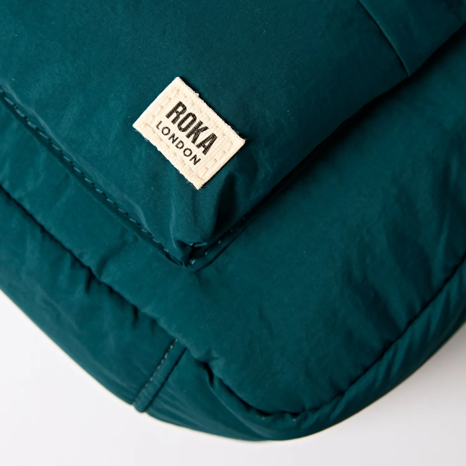 Roka London Belsize håndtaske Teal Small quiltet taslon