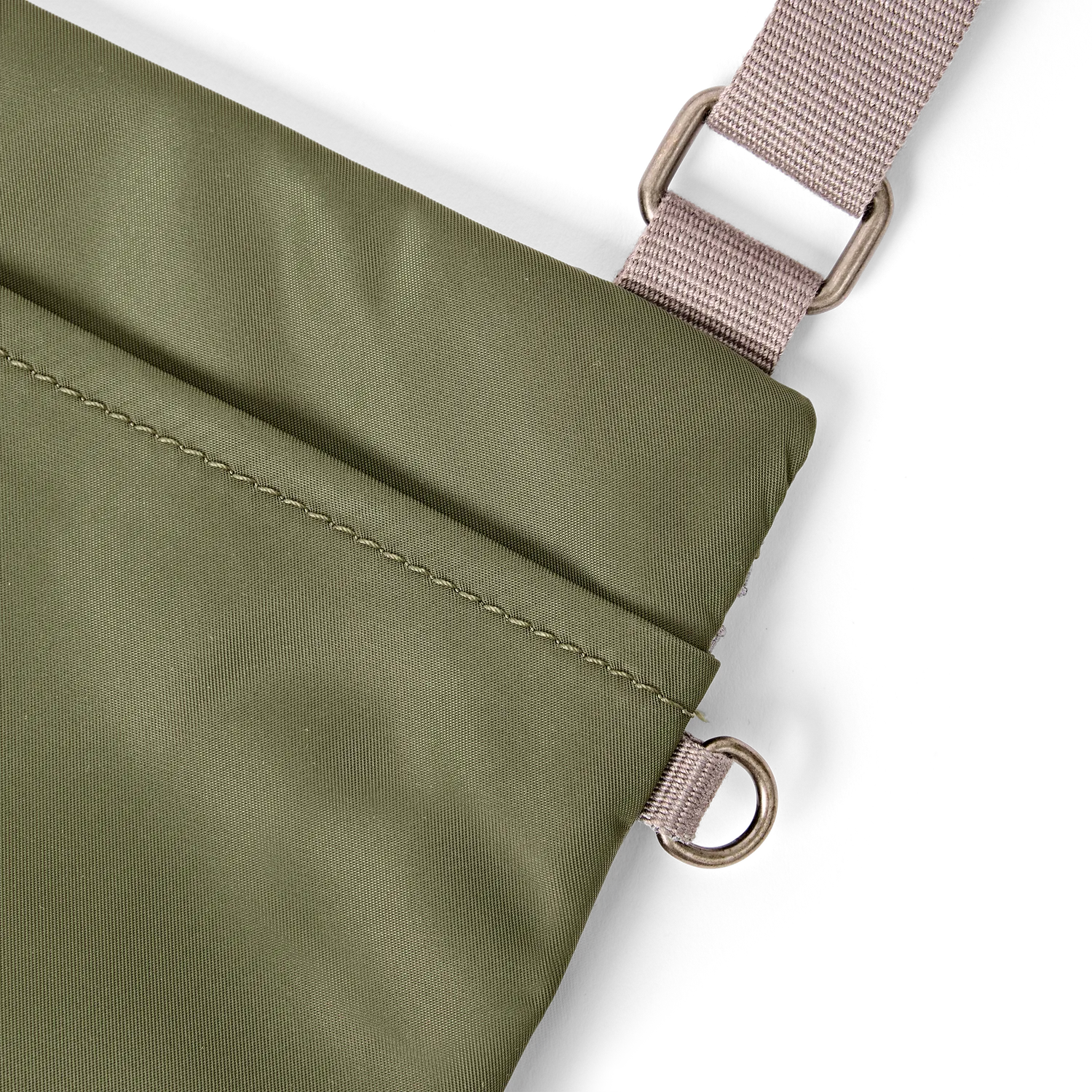 Roka London Chelsea taske Chive Medium crossbody