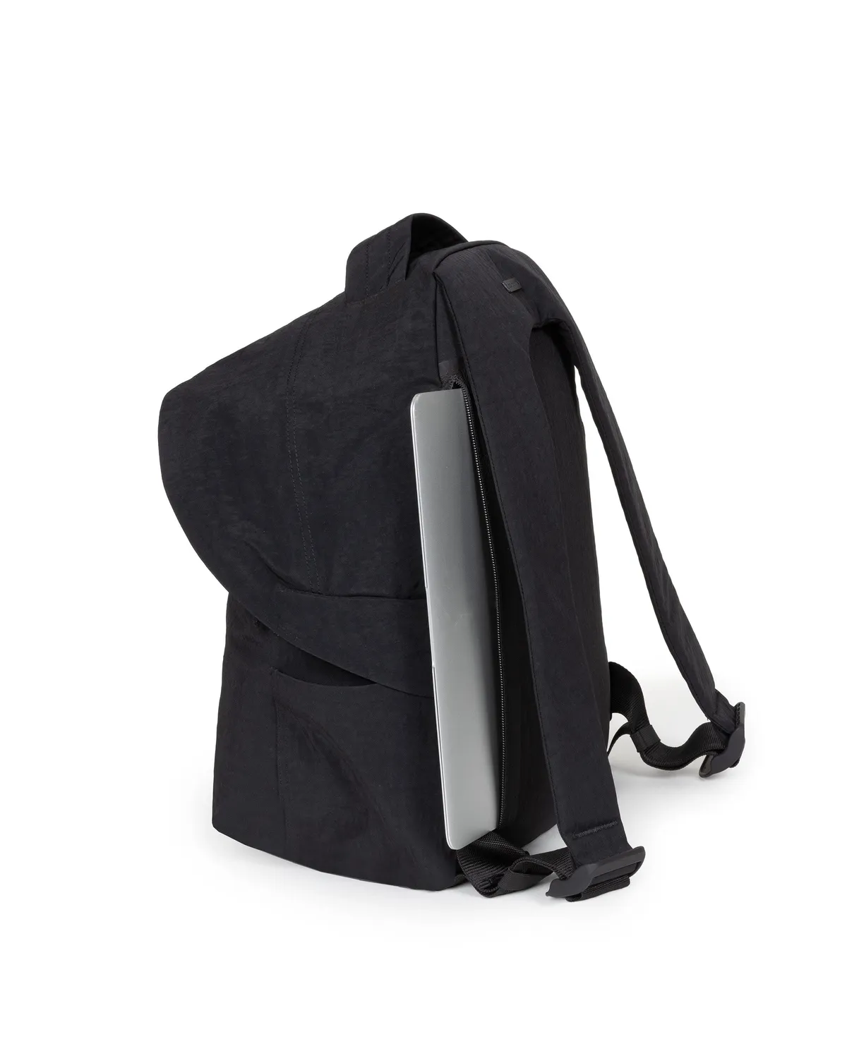 Eastpak Essentials Backpack rygsæk Off-Black Medium 15" regnslag