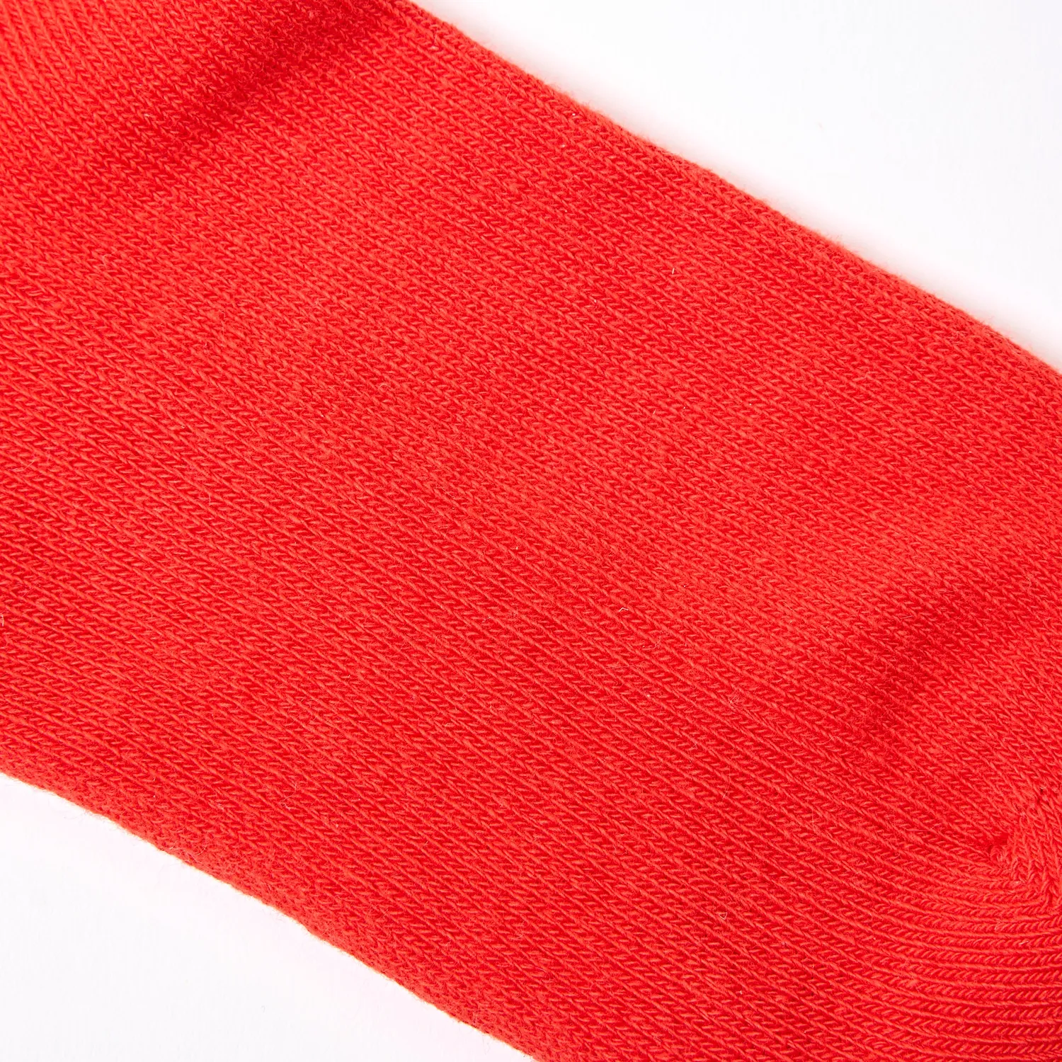 Roka London Windsor strømper cranberry økologisk bomuld
