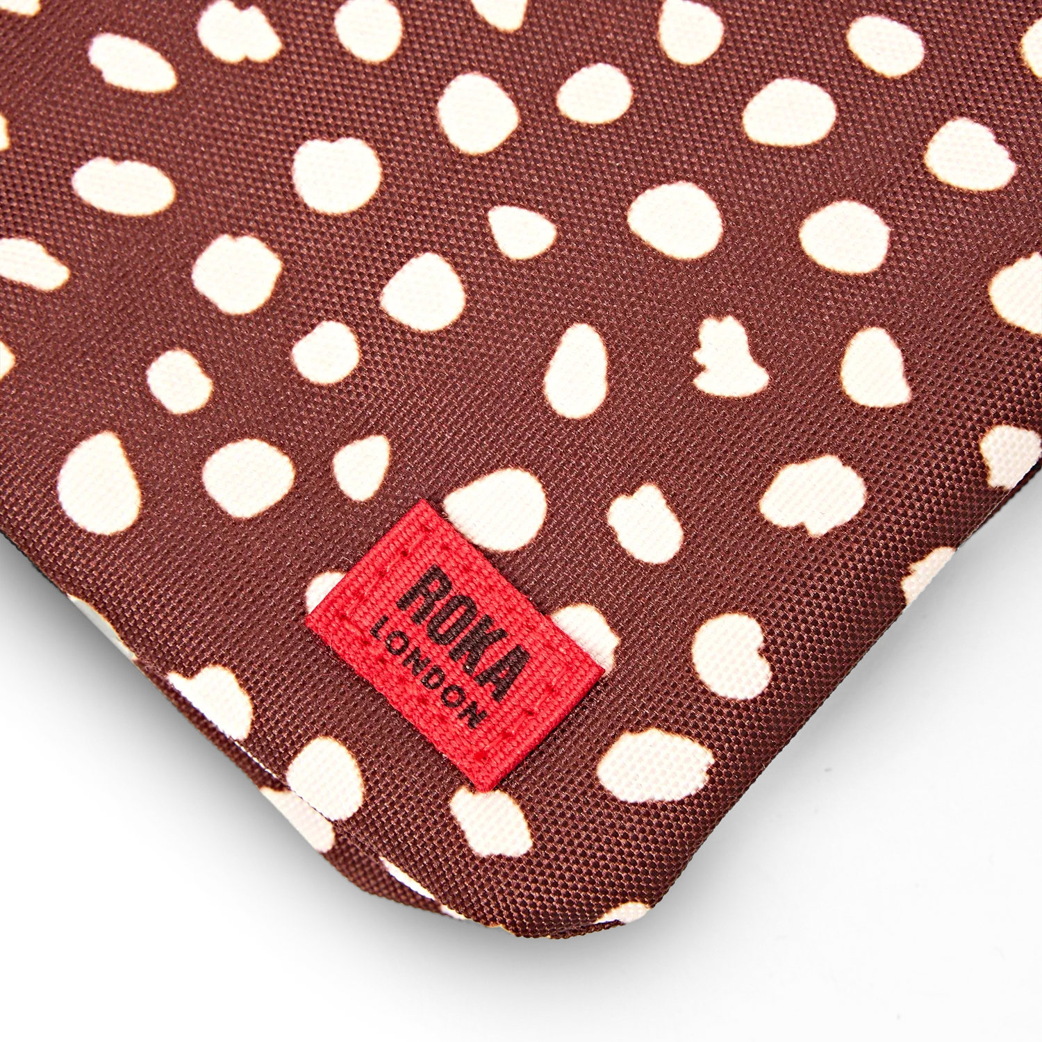 Roka London Carnaby Crossbody skuldertaske Brown Dot XL med kortrum