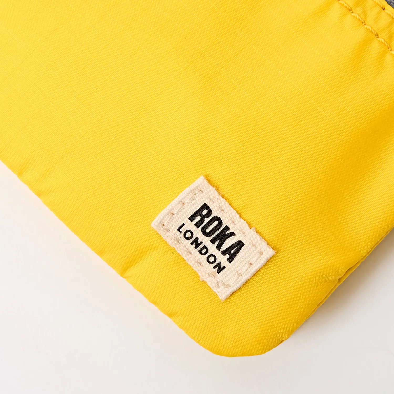Roka London Carnaby pung passion fruit 0,2 liter