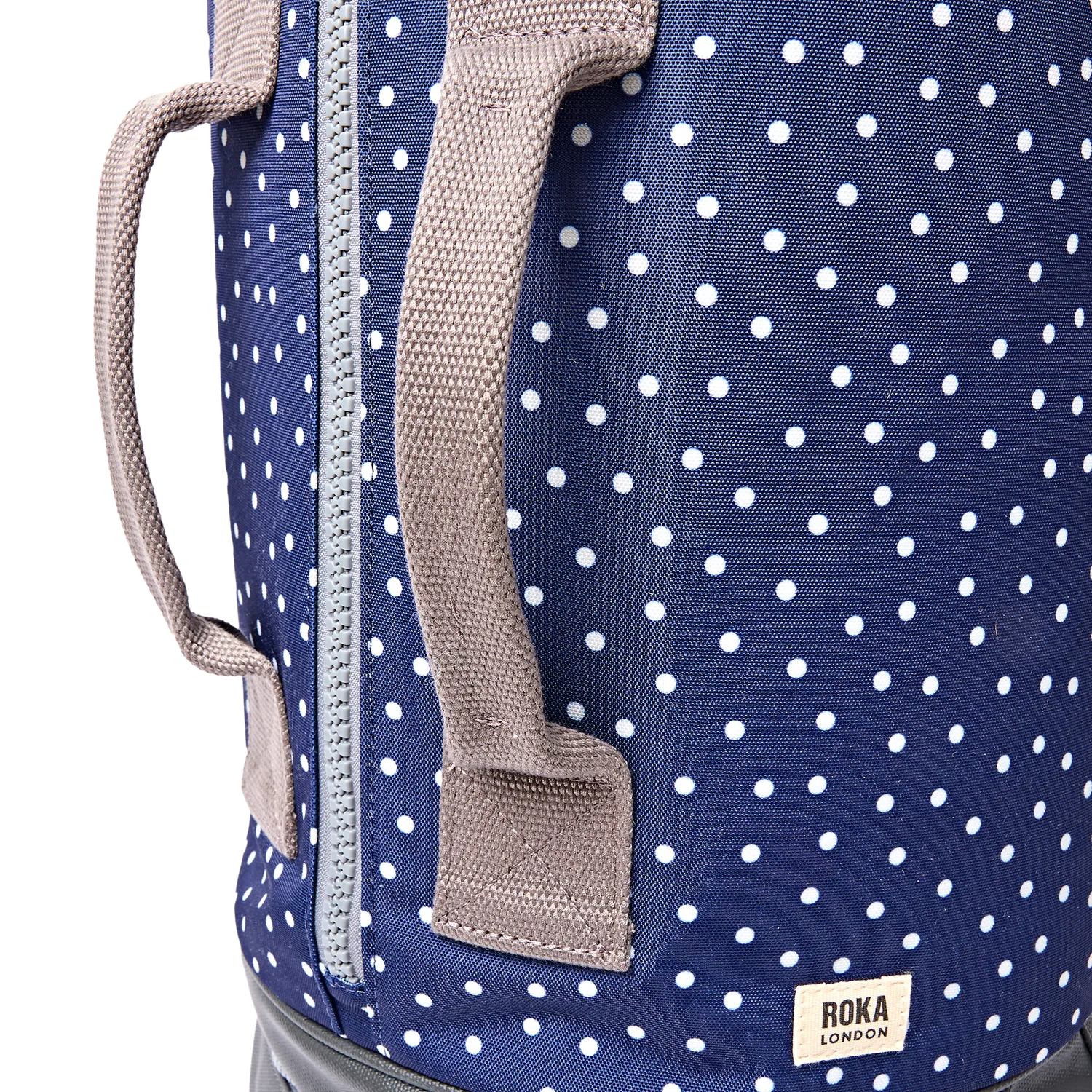 Roka London Heathrow duffelbag Navy Polka Dot Large skorum