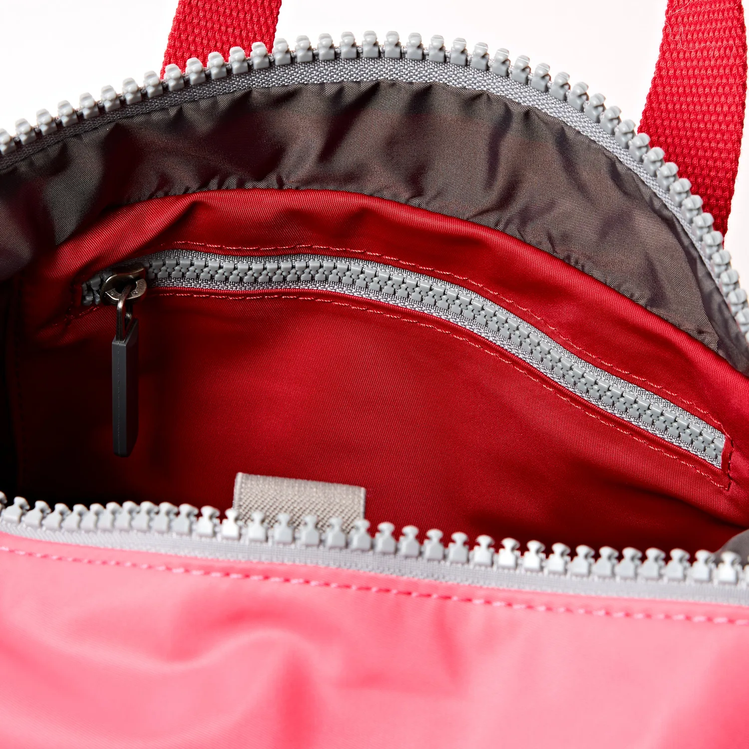 Roka London Canfield rygsæk Small Red Tonal 9,8 liter