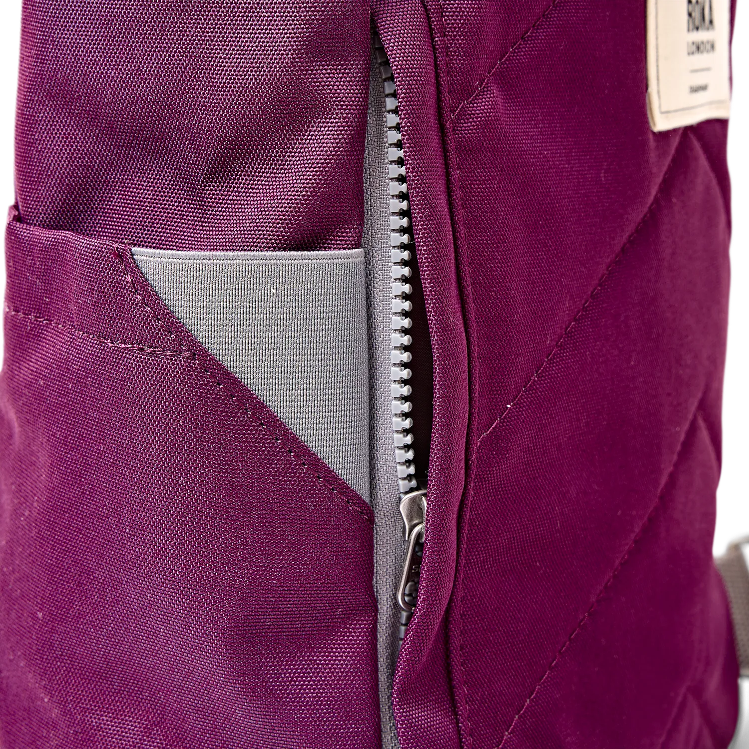 Roka London Finchley Cherry Lacquer rygsæk roll-top