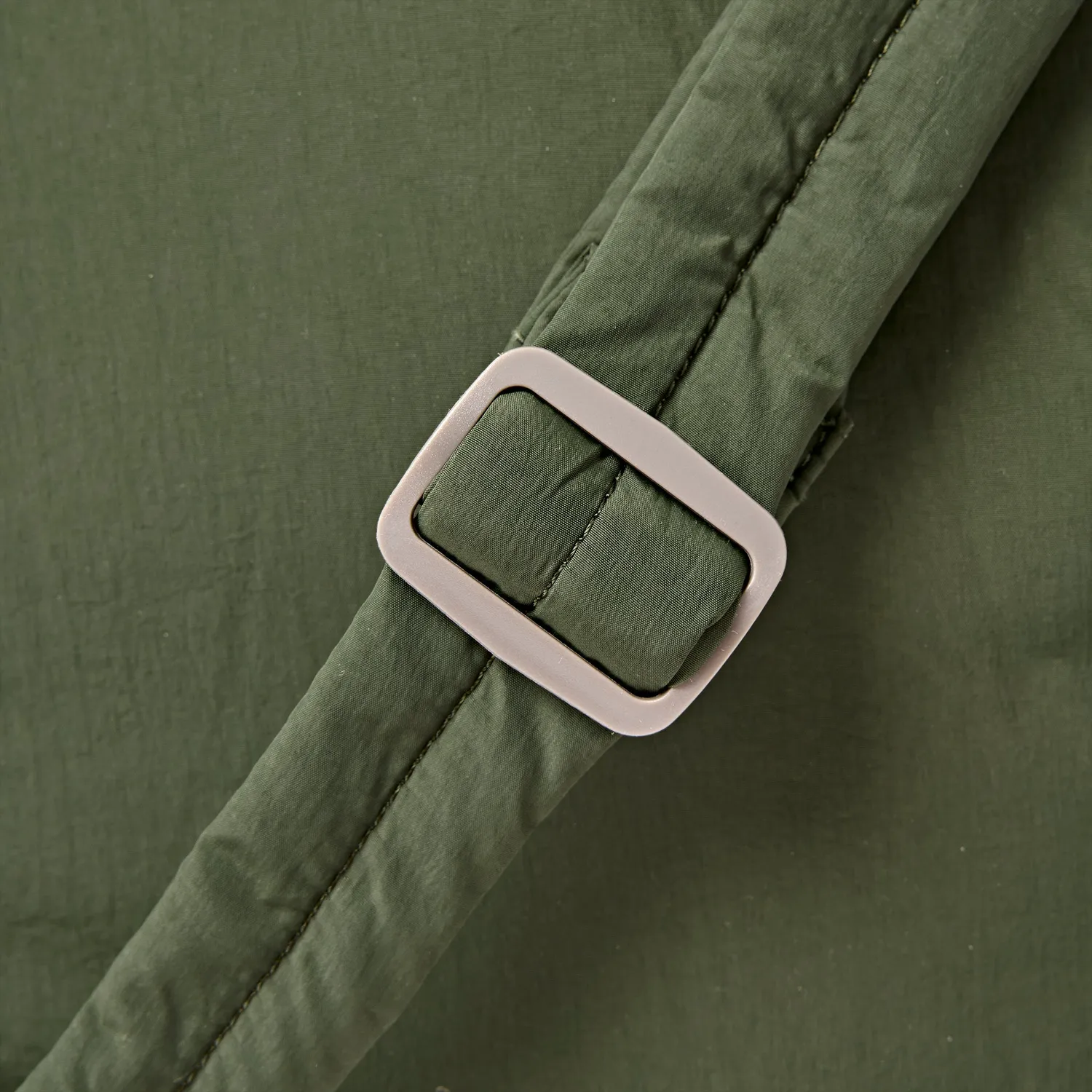 Roka London Oxford skuldertaske Olive M med laptoprum