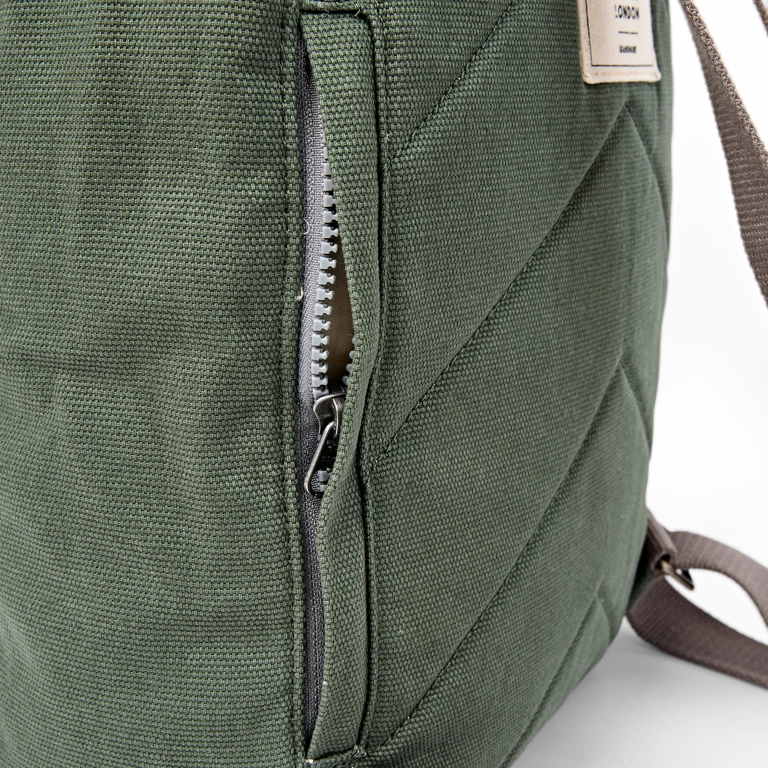 Roka London Hampton Willow rygsæk Small 9,2 liter canvas