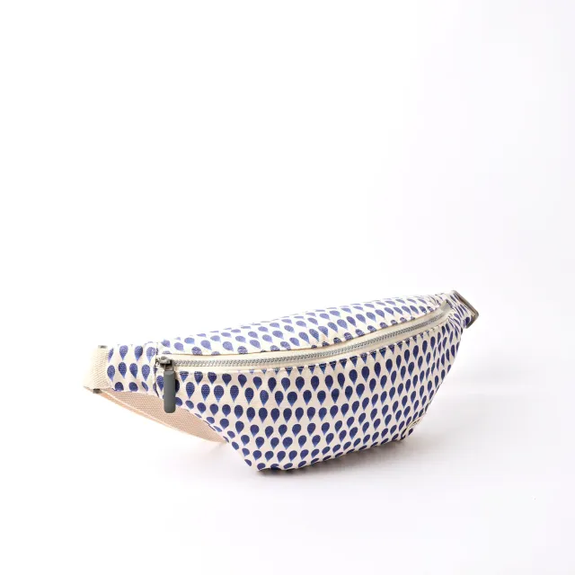 Roka London Mill Hill Small crossbody taske denim rain