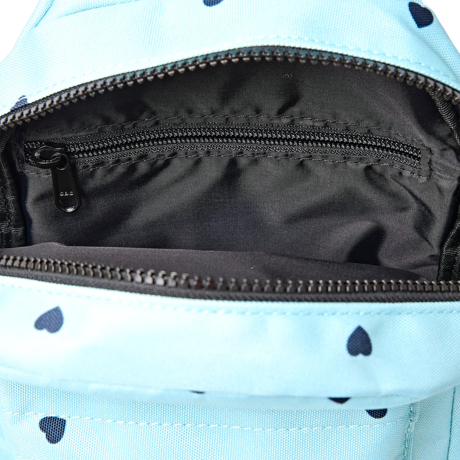 Roka London Willesden sling taske Heart Print Large rummelig