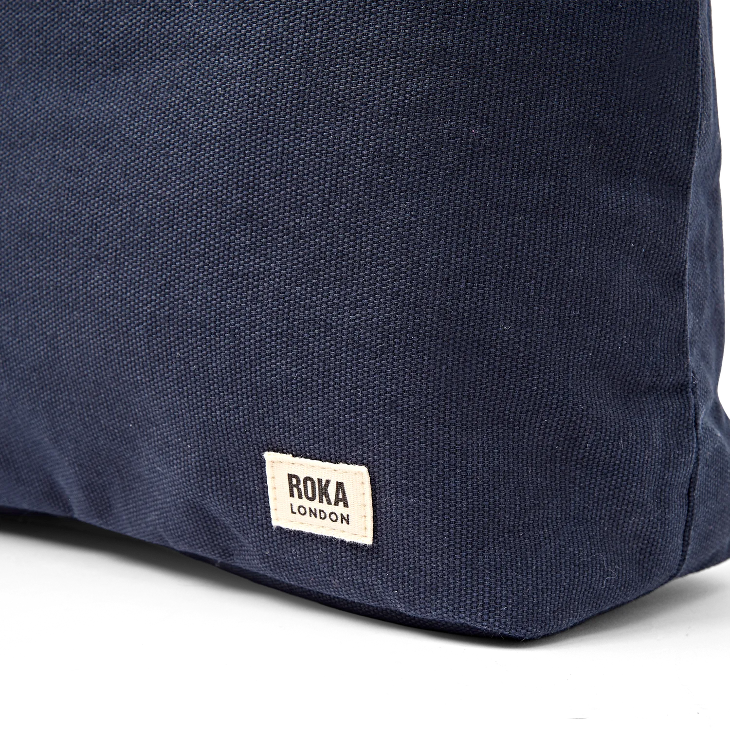 Roka London Hoxton skuldertaske anthracite large