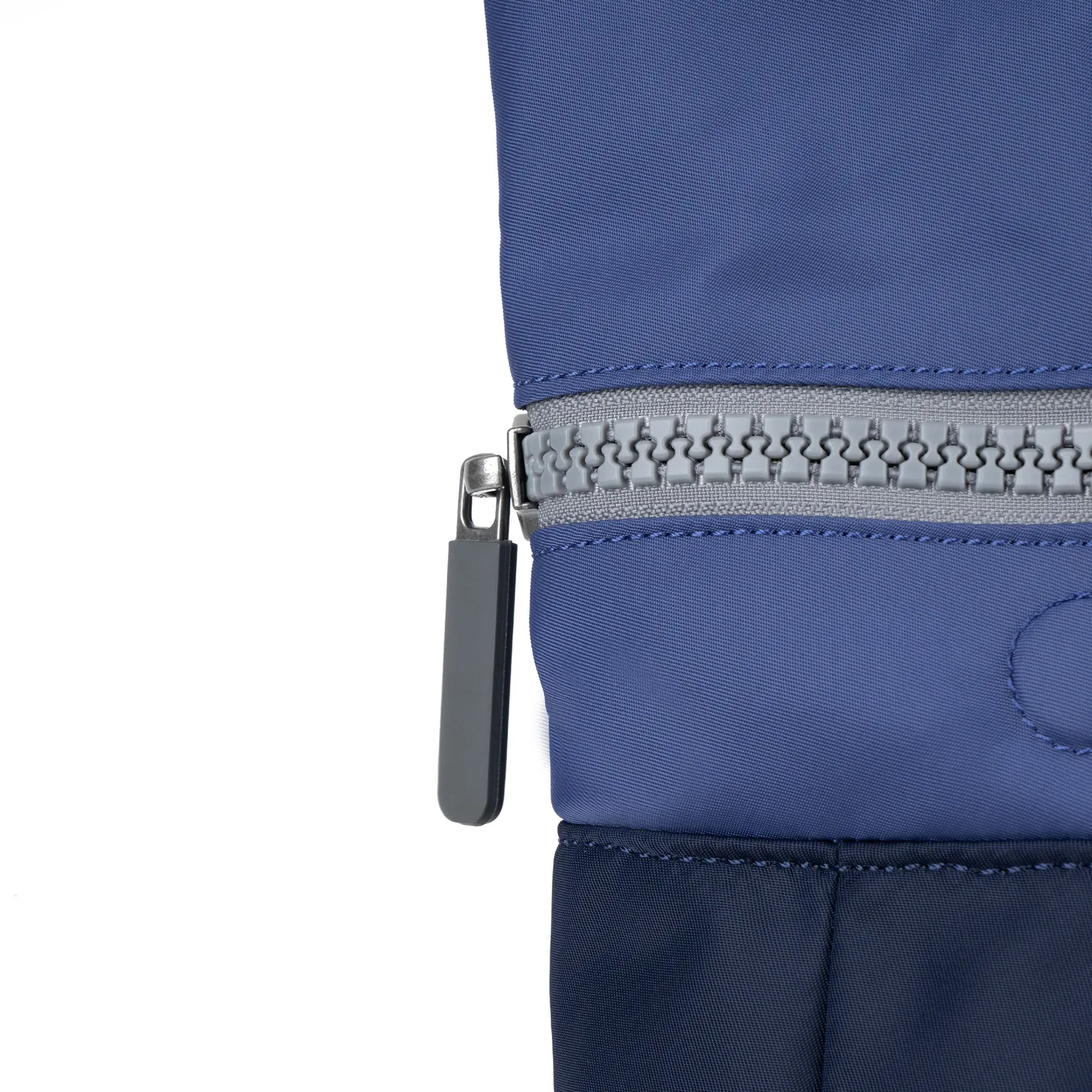 Roka London Canfield roll top rygsæk indigo medium vandtæt