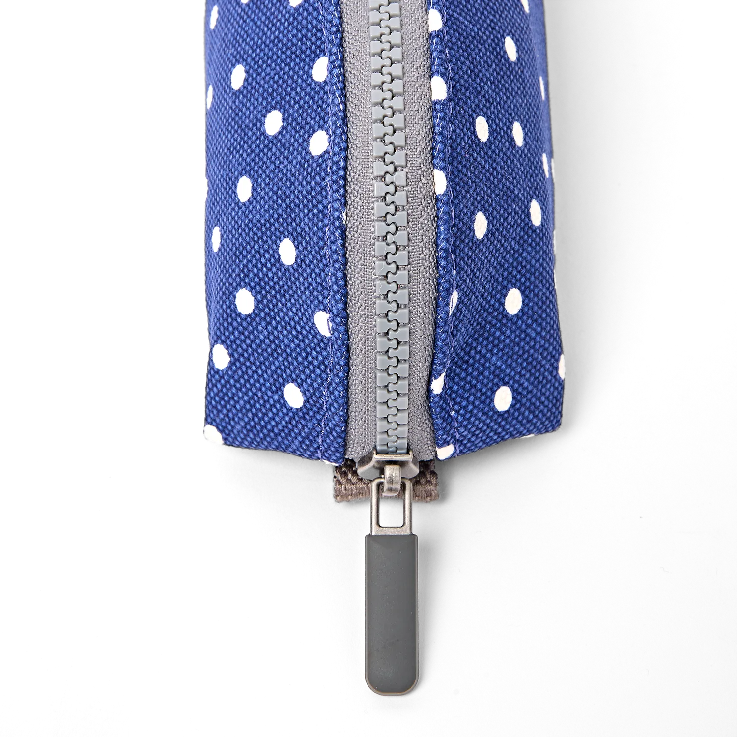Roka London Tate Small pung Navy Polka bomuldslærred