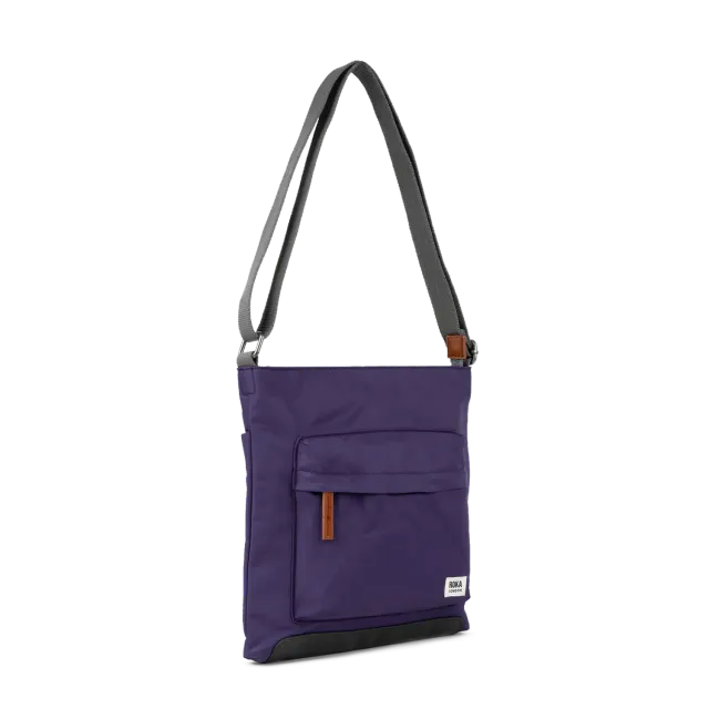 Roka London Kennington crossbody taske Mulberry Medium