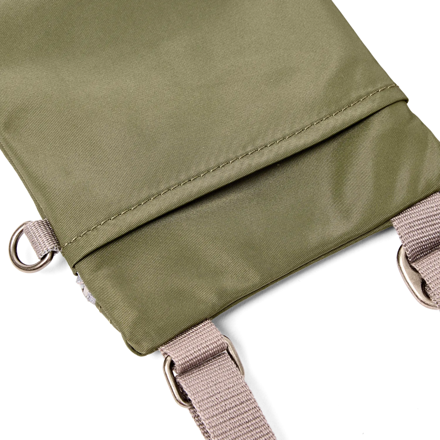 Roka London Chelsea Pocket crossbody taske chive 0,3 liter