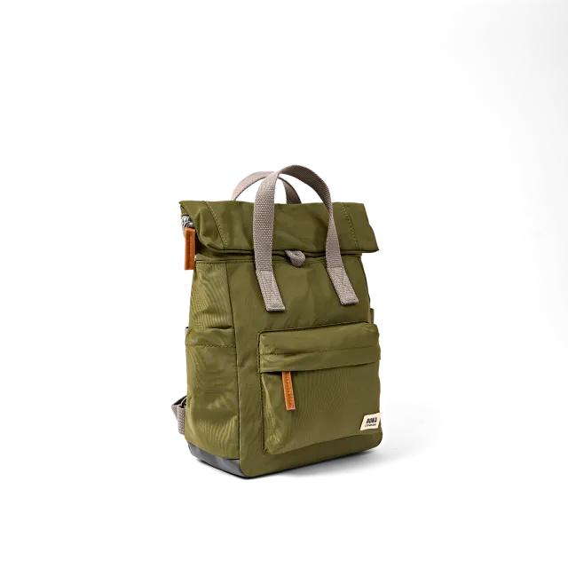 Roka London Canfield Roll Top rygsæk Chive M 16,4 liter