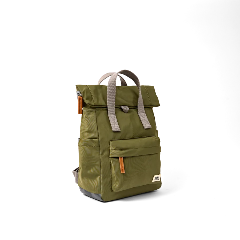 Roka London Canfield Roll Top rygsæk Chive M 16,4 liter