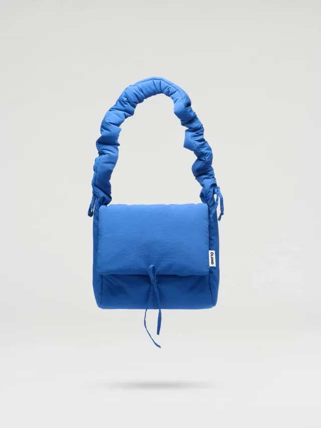 Ölend Nina skuldertaske Cobalt blue medium snørelukning