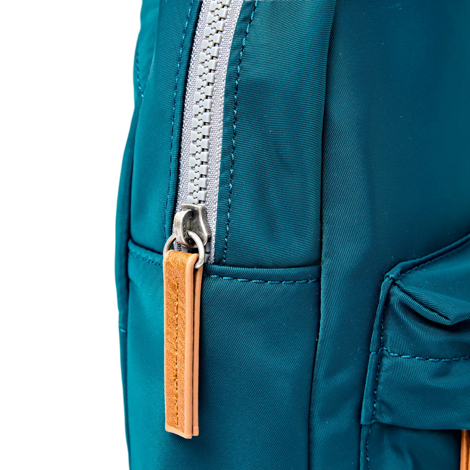 Roka London Willesden Large sling taske North Sea rummelig