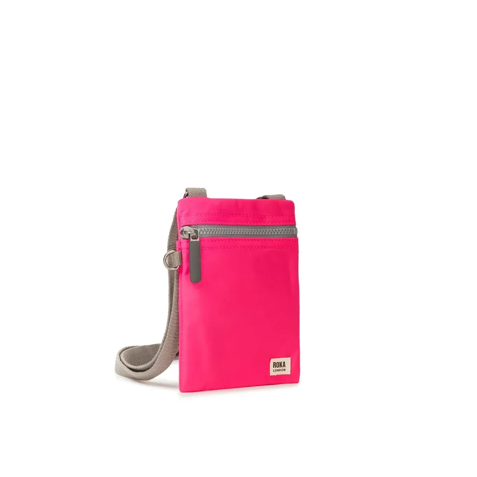 Roka London Chelsea slingtaske XS Sparkling Cosmo pink