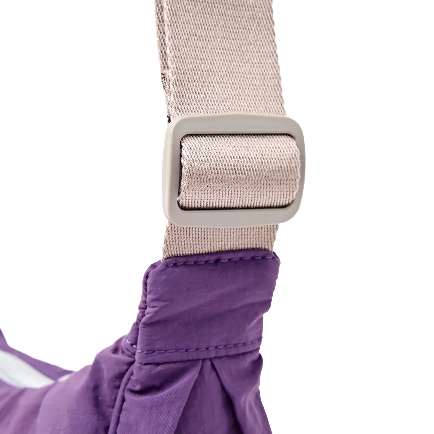 Roka London Farringdon Gothic Grape halvmåne taske Small 4,2L