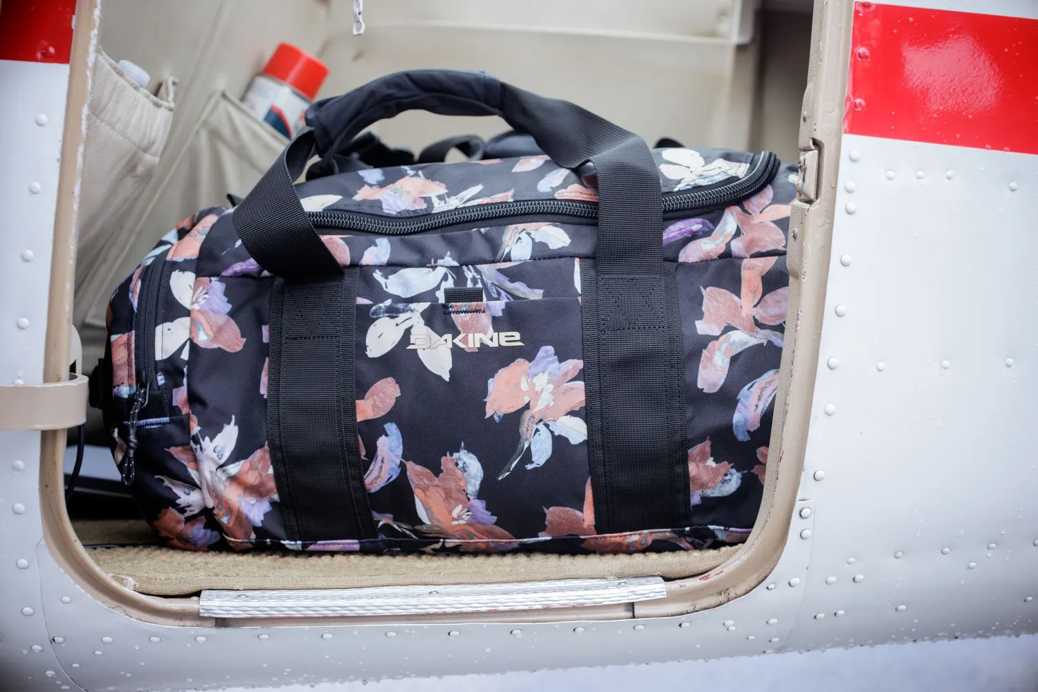 Dakine EQ Duffle 2.0 35L duffelbag sort