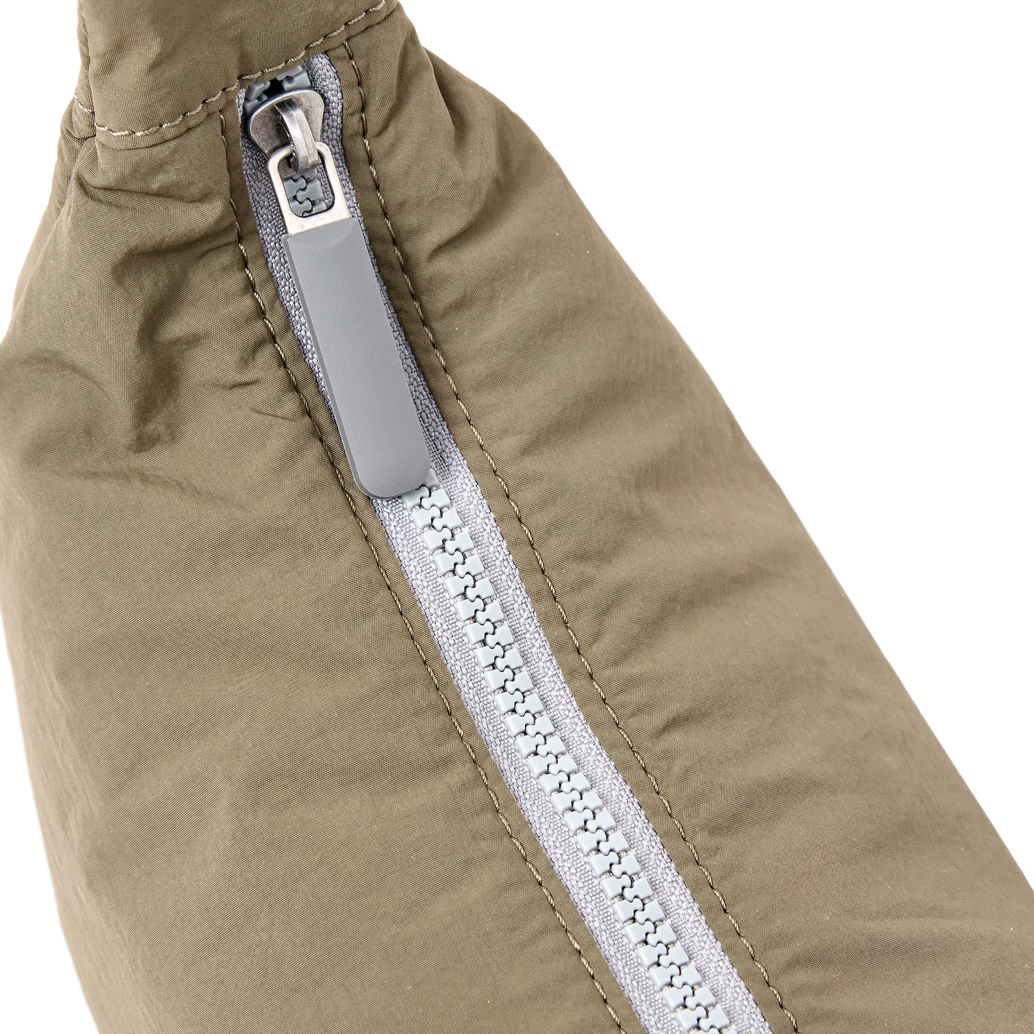 Roka London Farringdon halvmåne taske basil small
