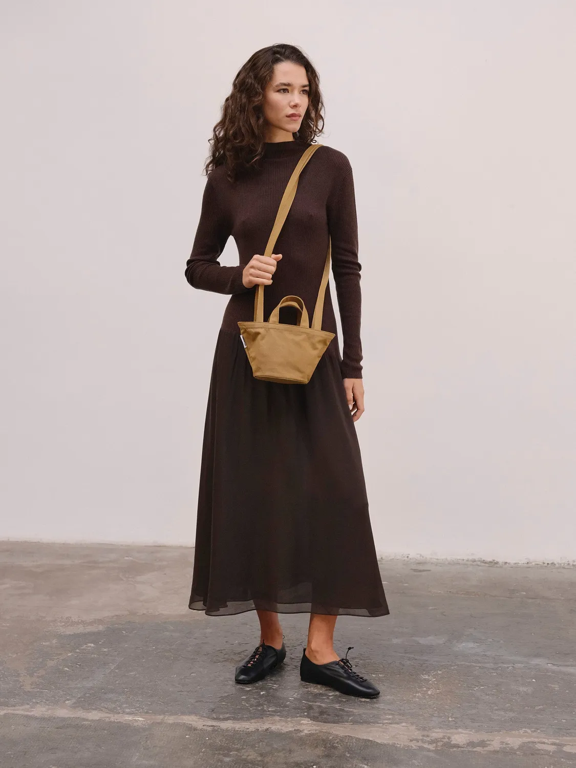 Ölend Mini Basket taske Sennep canvas