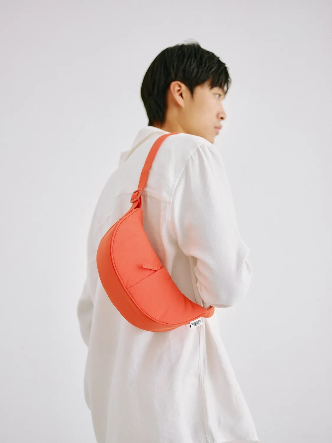 Ölend Mini Moon Bag skuldertaske sort måneform