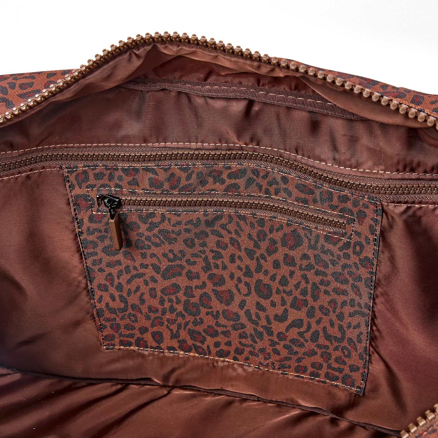 Roka London Gatwick Carry-On duffel Mini Leopard S 15" laptop