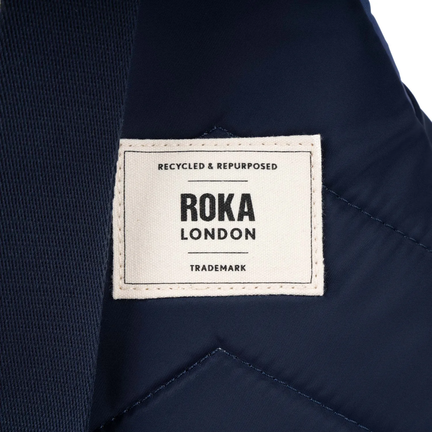 Roka London Willesden Sling taske Large Indigo Tonal 5 liter