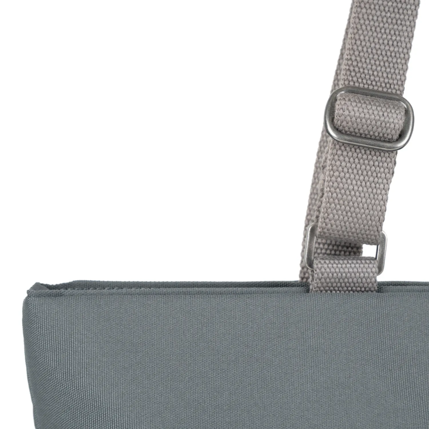 Roka London Trafalgar Smoke tote medium grå laptop