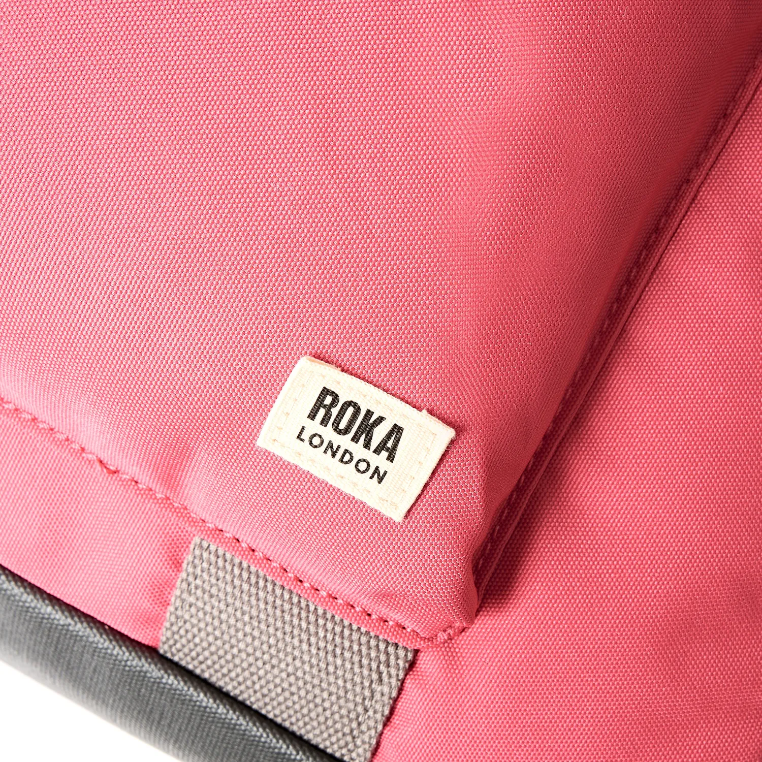 Roka Gatwick duffel taske pink Small med laptoprum