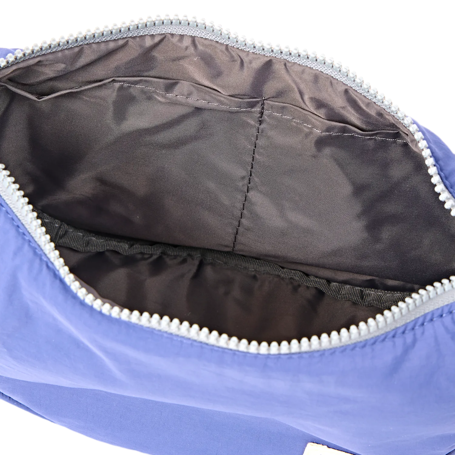 Roka Farringdon Half Moon skuldertaske Coastal Small puffy